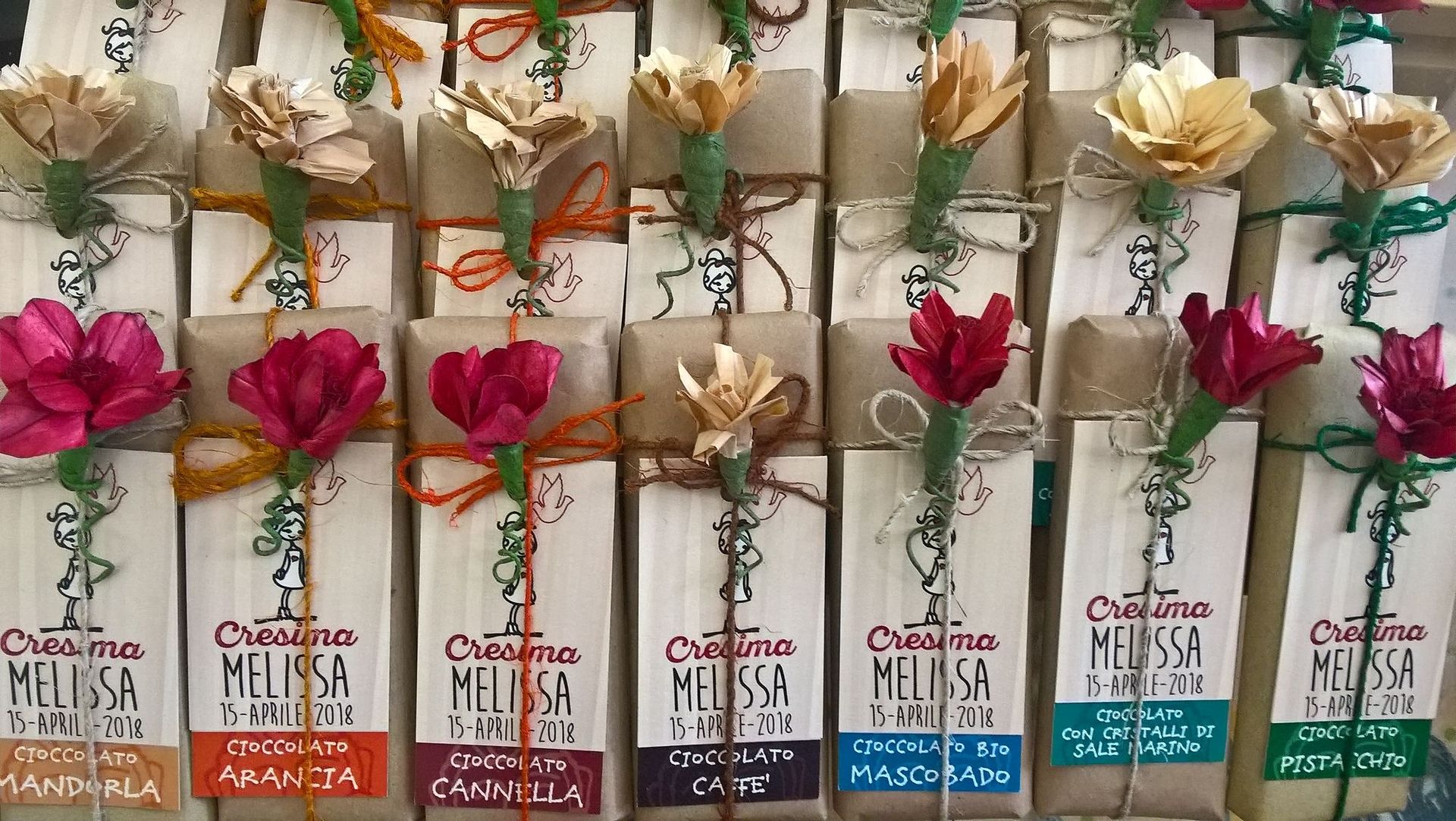Cioccolatino con etichetta fiori personalizzata
